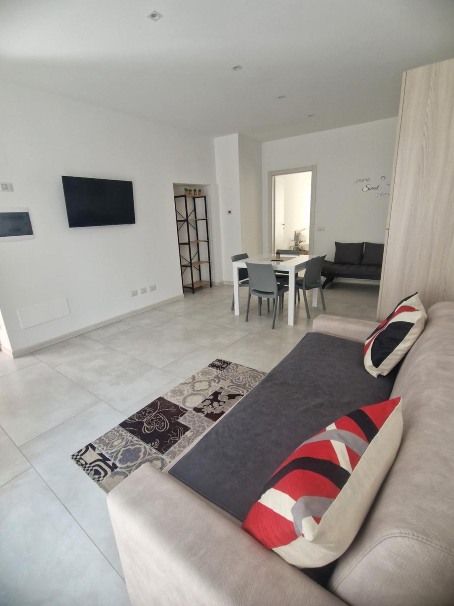 Enissa Apartment Cislago Luaran gambar